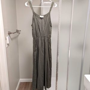 Universal Thread Sleeveless Maxi Dress Size M Olive Green